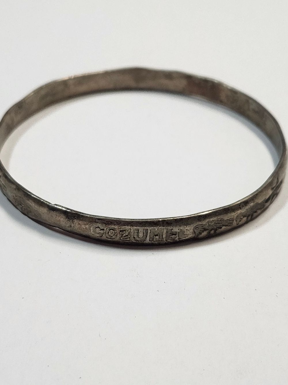 CozumelโMexico Engraved Silver-tone Bangle Bracelet